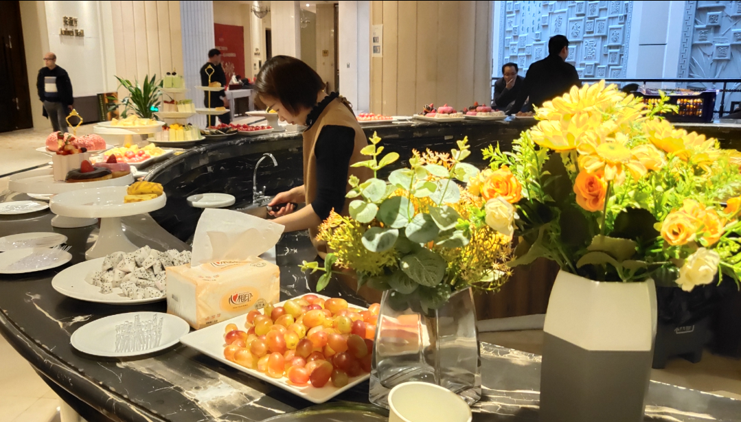 会议茶歇&盒饭&简<font style="color: #FF8F00 !important;">餐</font>