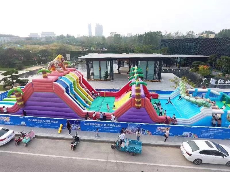 大型陆地闯关 充气城堡 儿童游乐园