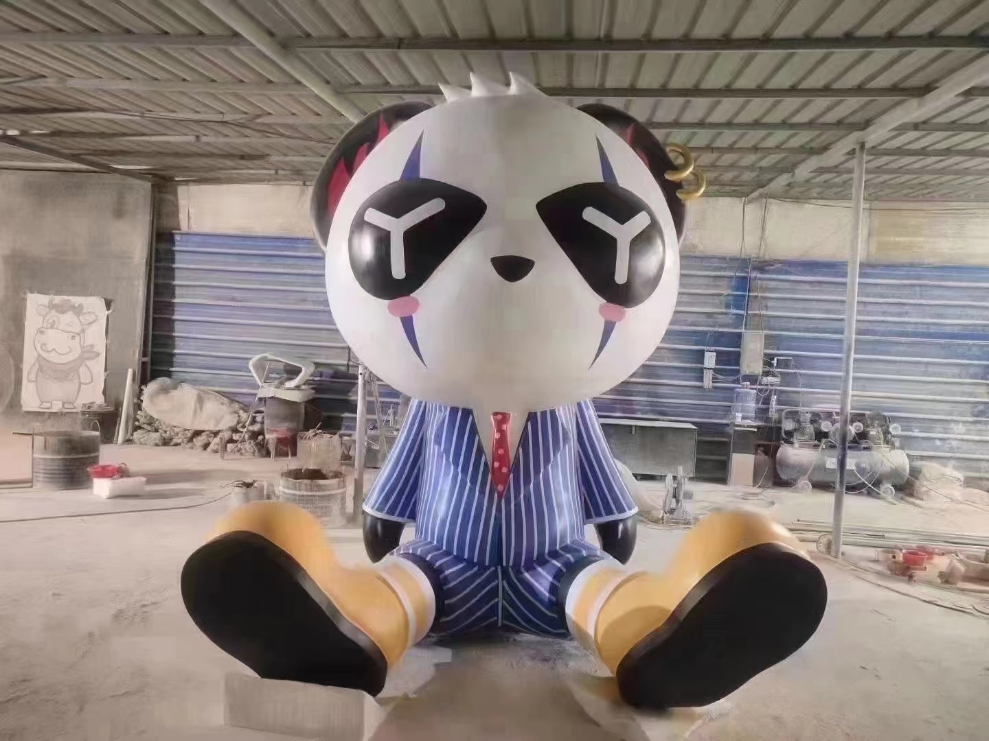 吉祥物IP公仔玻璃钢雕塑定制