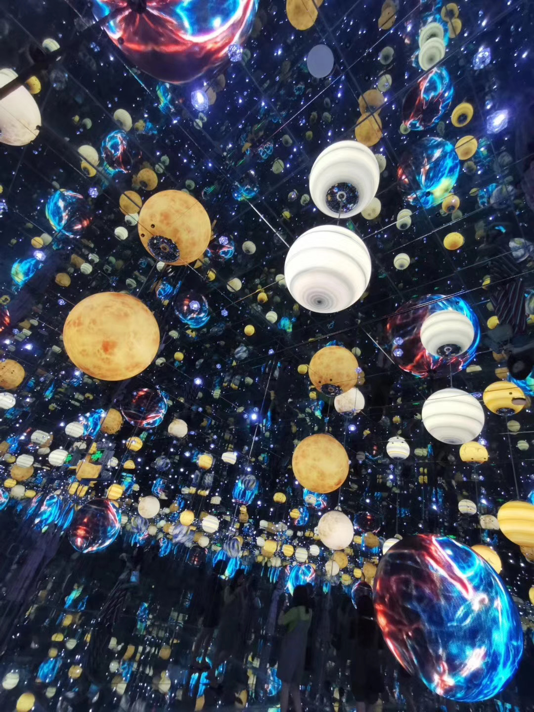 光影展呼吸森林镜花宫流浪地球无限星空