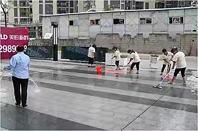<font style="color: #FF8F00 !important;">专业</font>保洁，家政，活动，场地清洁