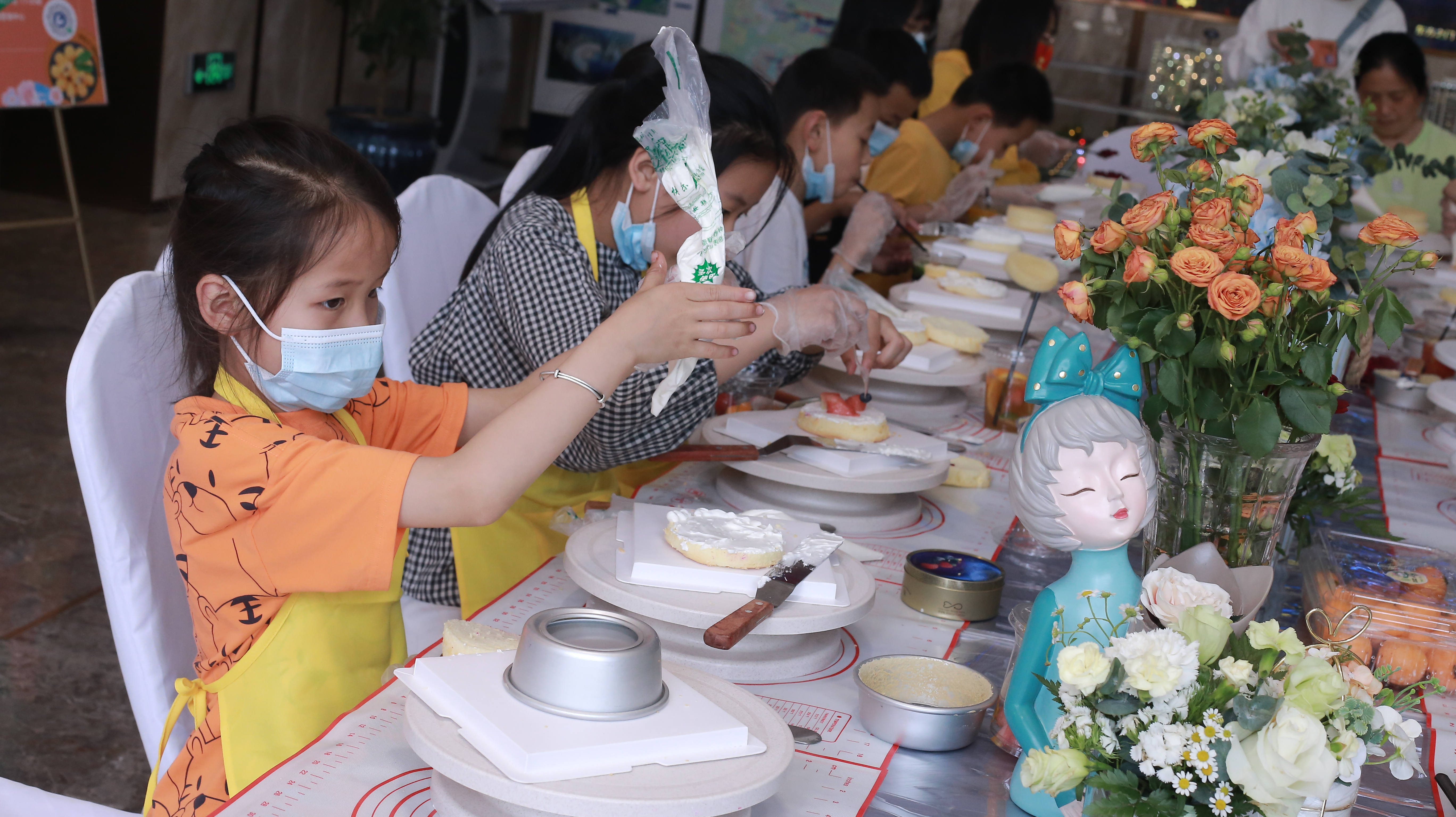 自助餐，冷餐，茶歇，甜品台，生日会，酒会