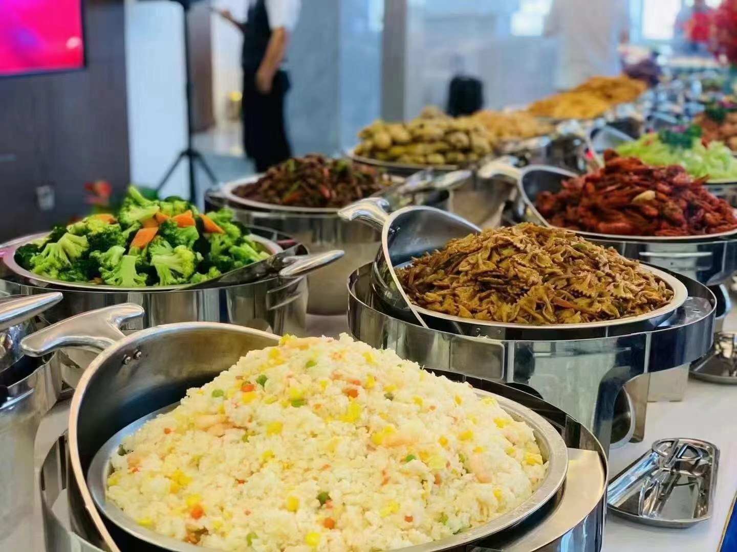 自助餐，冷餐，茶歇，甜品台，生日会，酒会