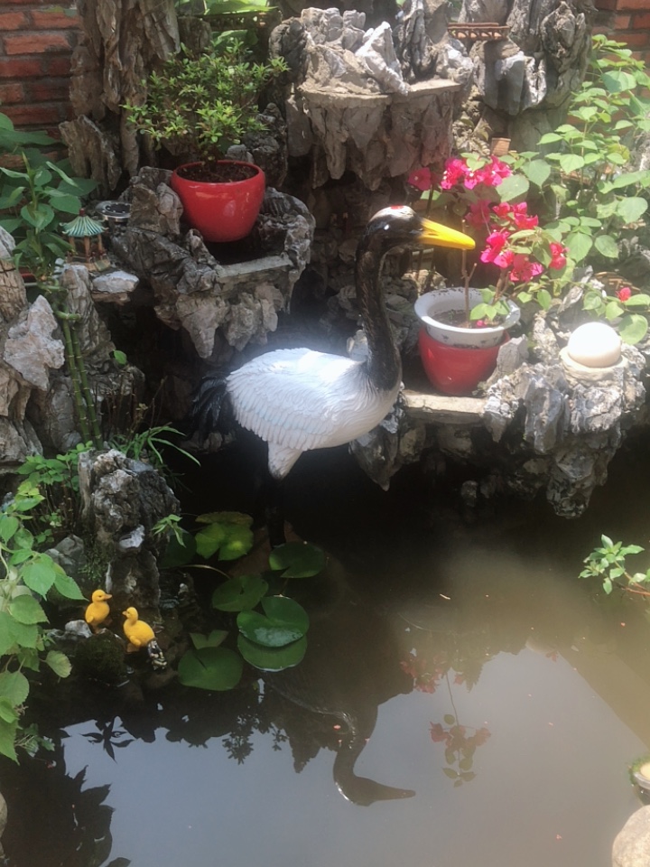 大型玻璃钢仿真梅花鹿雕塑户外公园林景观动物装饰品白鹿摆件定制