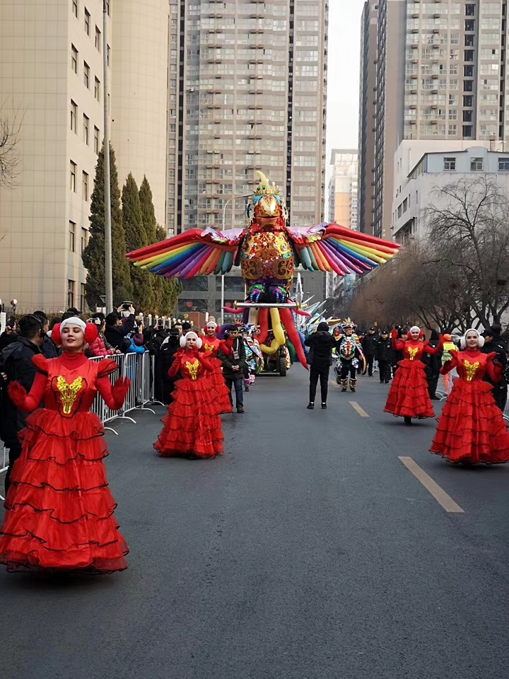 大型花车巡游