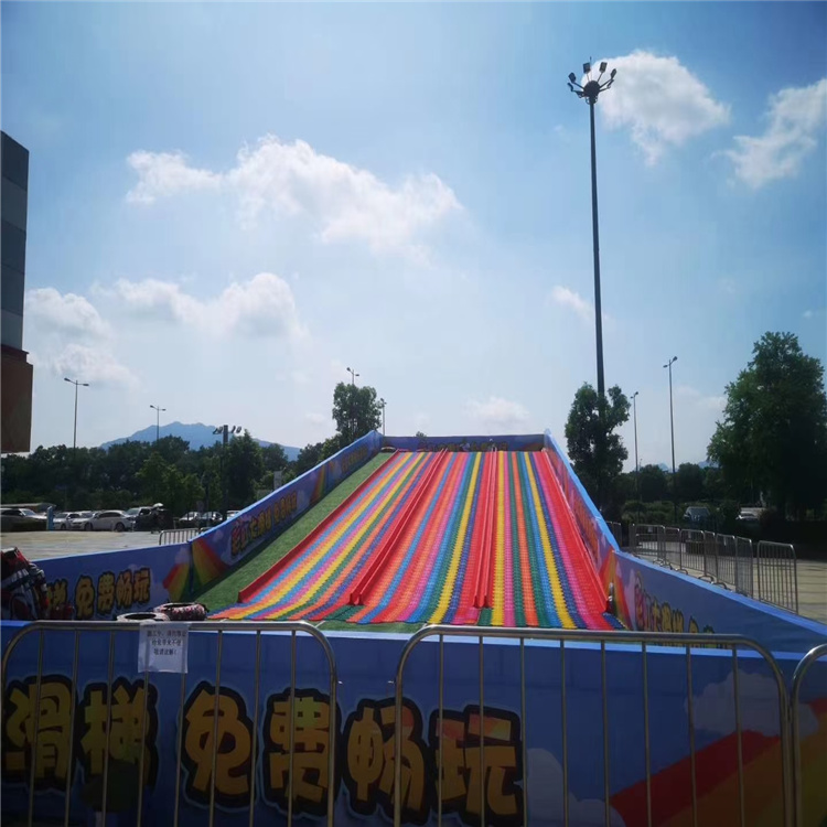 安阳市七彩滑道出租彩色滑道出租彩虹滑道出租