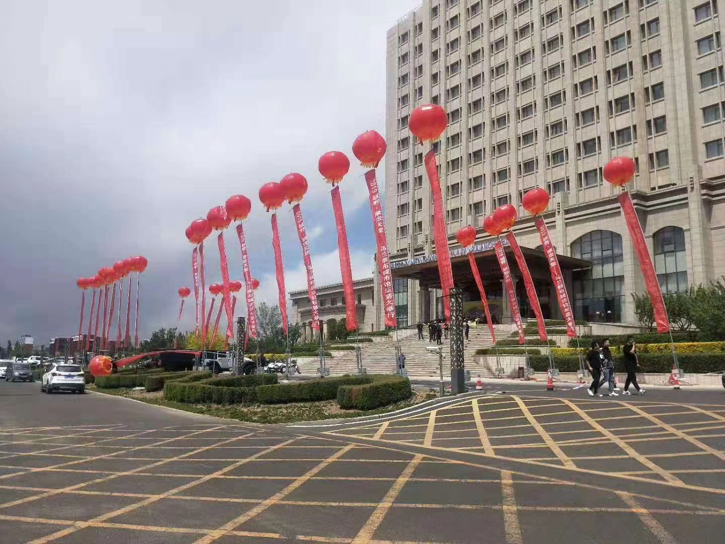 南阳地区舞台桁架桌椅TURSS架雷压架租赁搭建