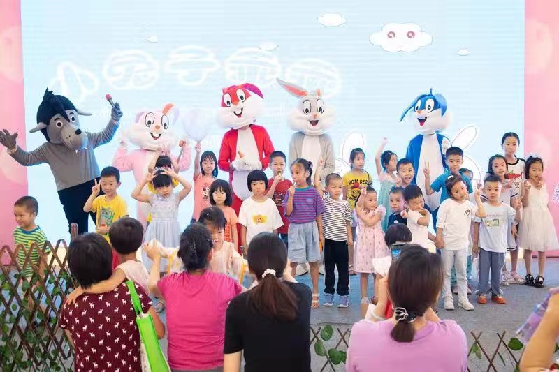 儿童剧童话剧 小兔子乖乖之谁在敲门 版权