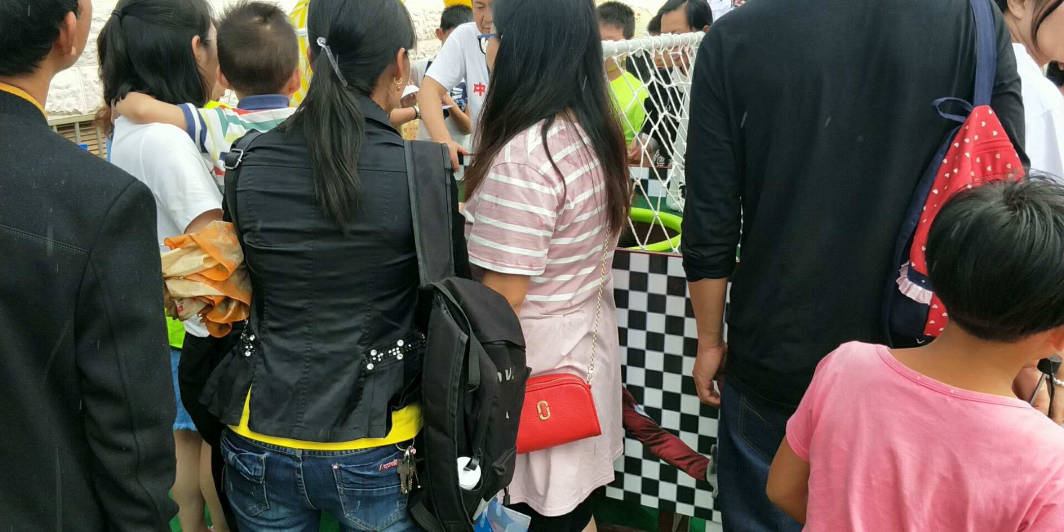 嘴上足球