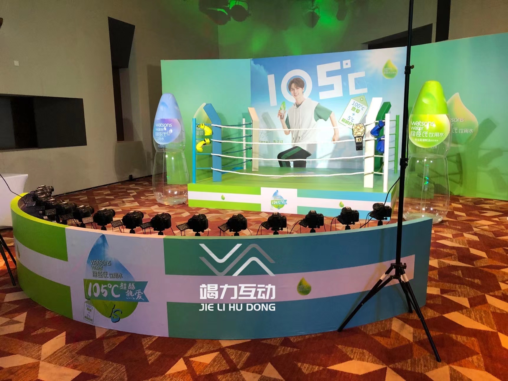 180度子弹时间拍摄互动
