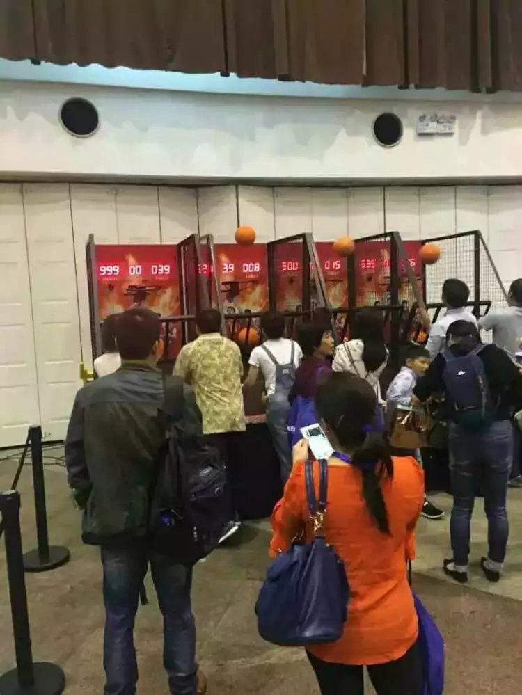篮球机