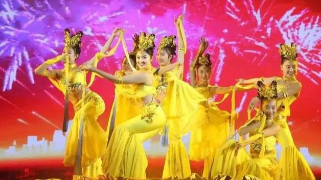 古典舞类：唐宫夜宴、只此青绿、丽人行、惊鸿、采薇等节目表