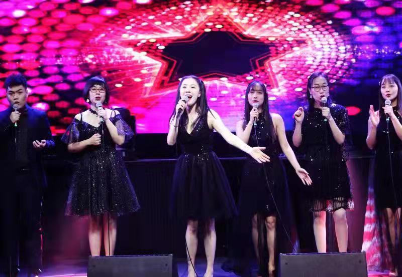 《阿卡贝拉》：人声乐团节目表演