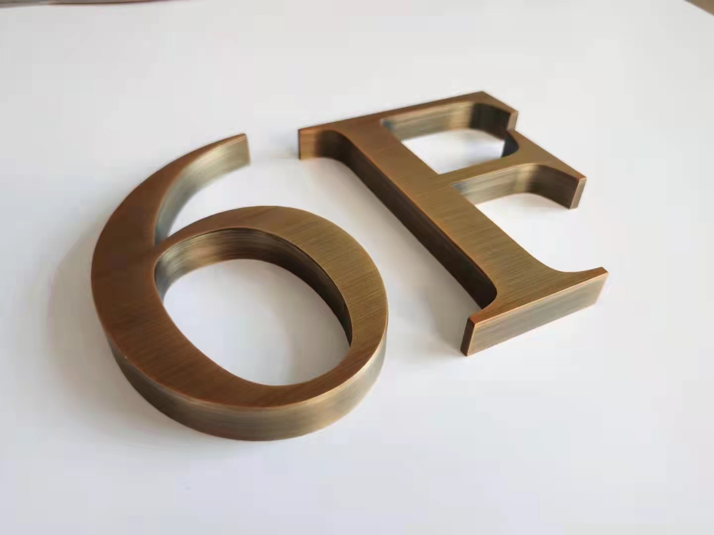 户外广告字