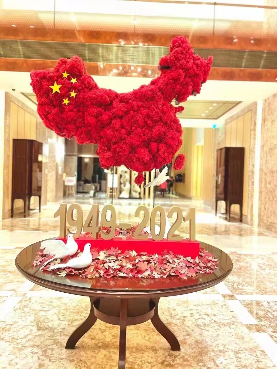 会场鲜花、婚礼鲜花、插花活动、鲜花束、鲜花花车