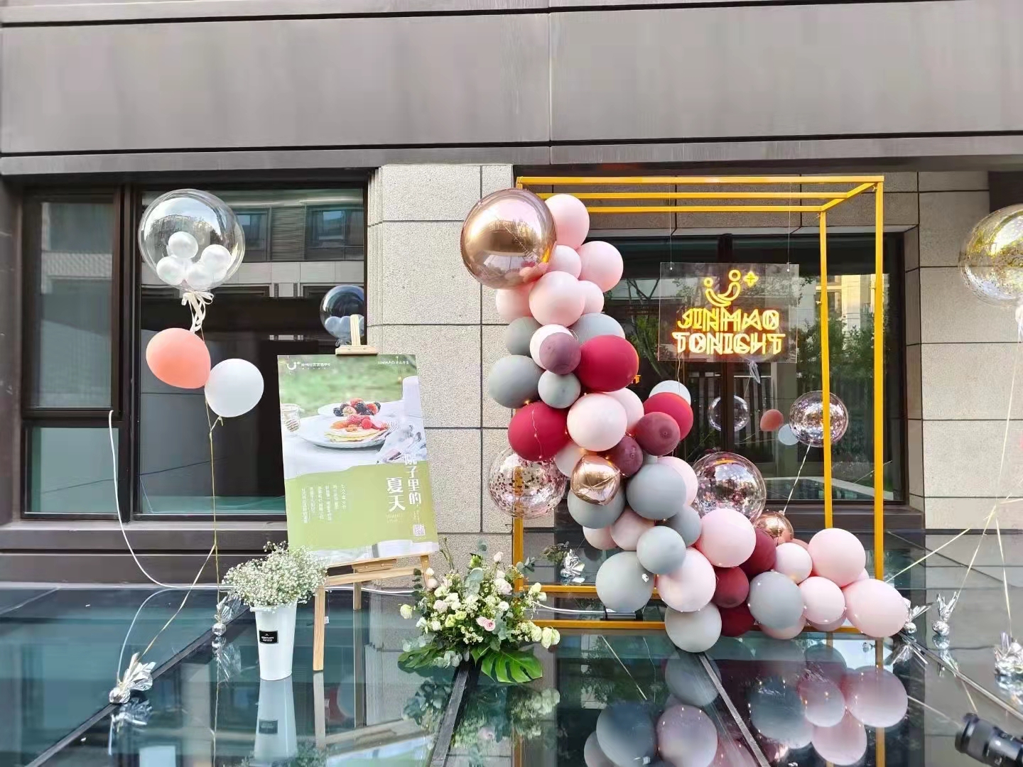 会场鲜花、婚礼鲜花、插花活动、鲜花束、鲜花花车