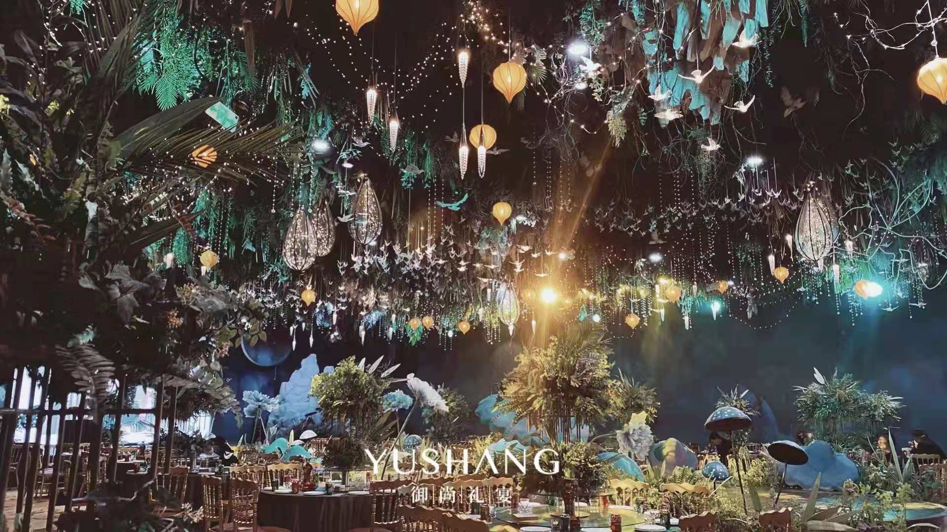 铁艺毛菇