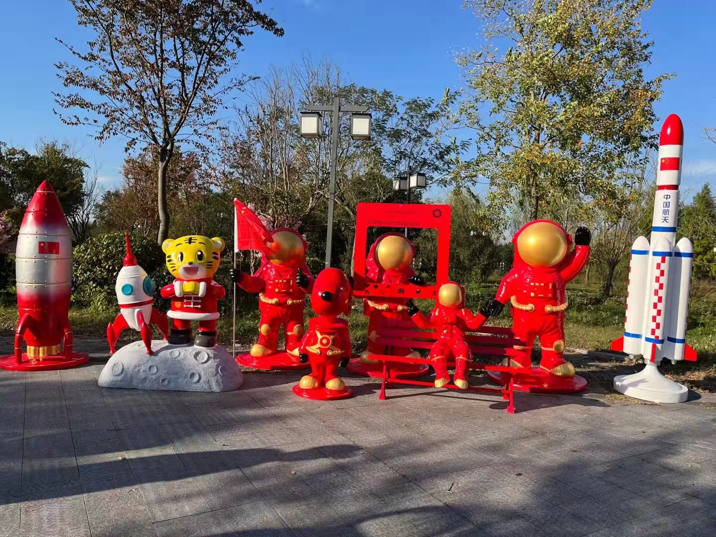 虎年吉祥物摆件