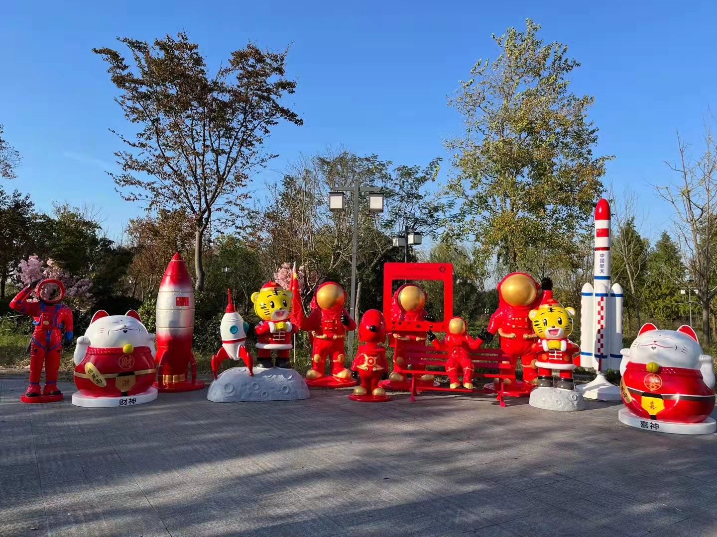 虎年吉祥物摆件