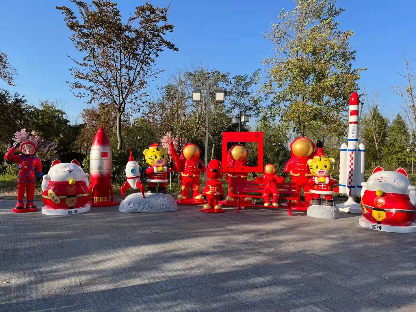 虎年吉祥物摆件