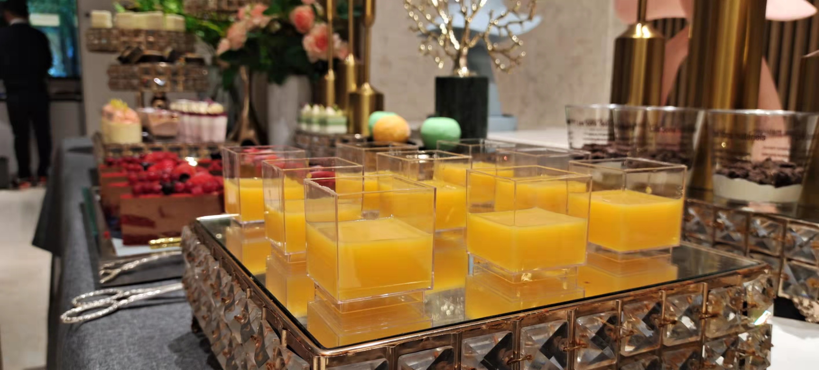 冷餐
