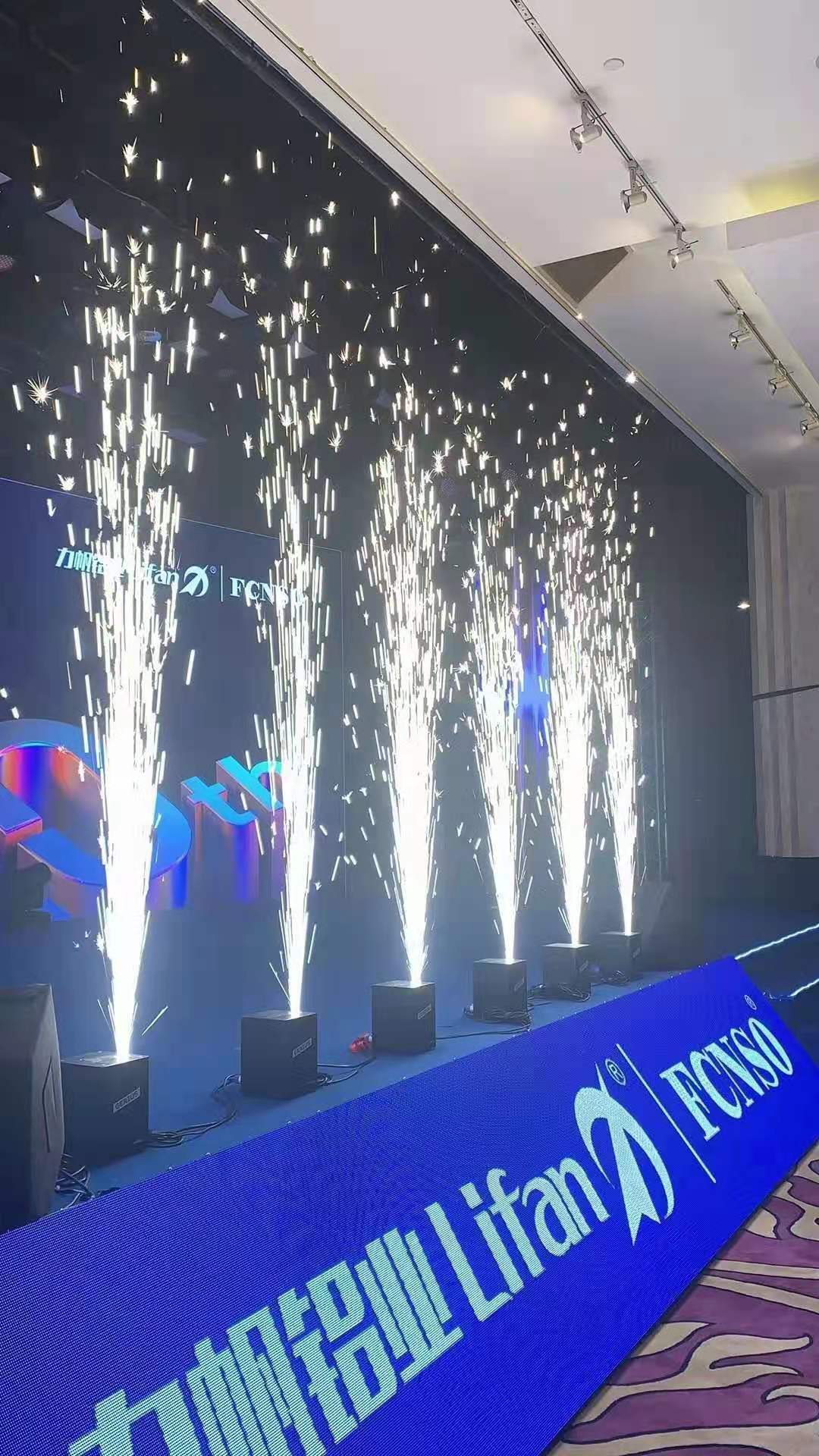 品牌发布会启动仪式道具租赁 全息矩阵幻屏 电子喷花机出租