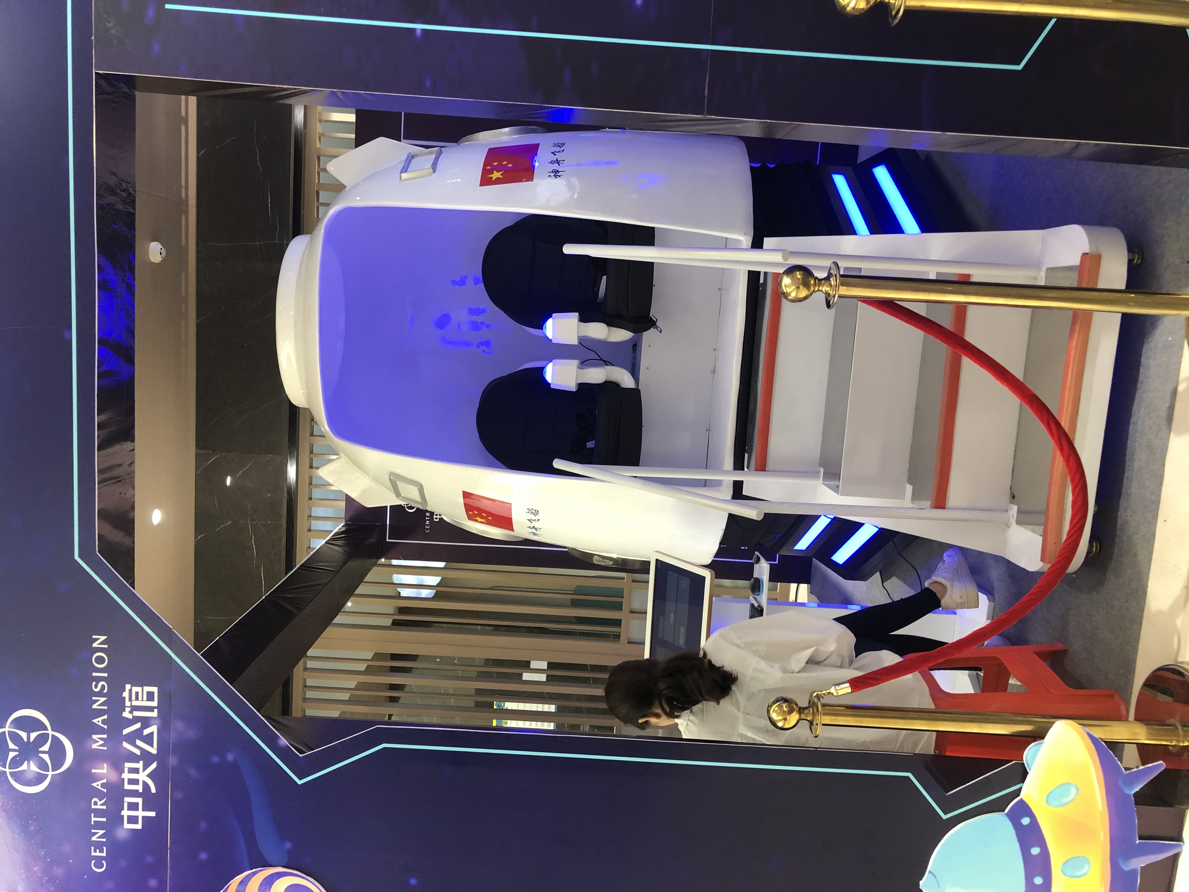 VR设备出租vr租赁暖场道具出租vr航天航空神舟飞船vr太空