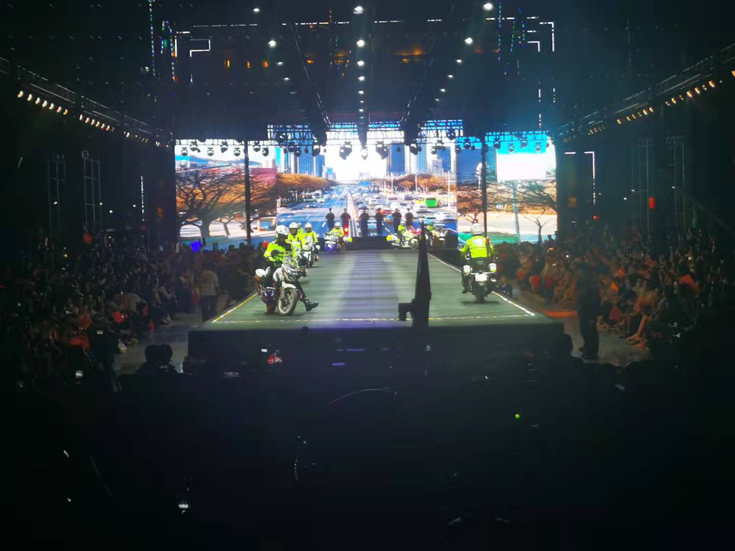 舞台 灯光 音响 桁架 LED屏