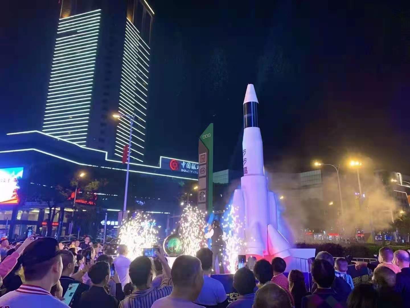 大型升空火箭出租启动仪式火箭升空道具租赁厂家