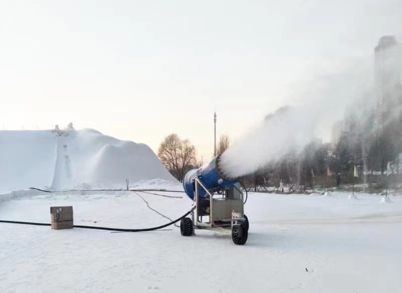 大型户外滑雪场造雪机租赁雪花机戏雪乐园人工制雪机喷雪机出租