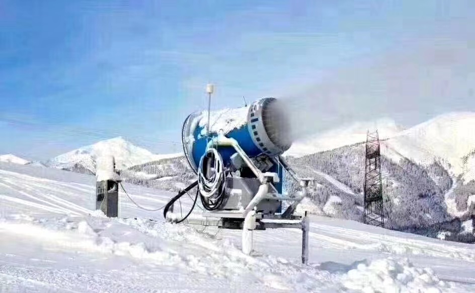大型户外滑雪场造雪机租赁雪花机戏雪乐园人工制雪机喷雪机出租
