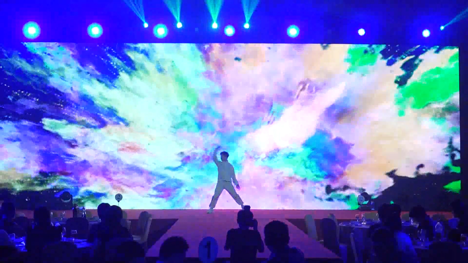 绽放未来
