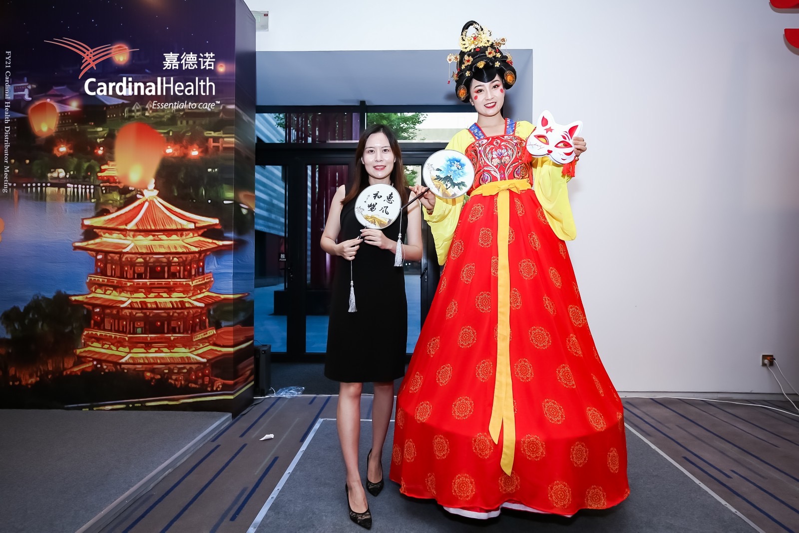 大唐美女不倒翁