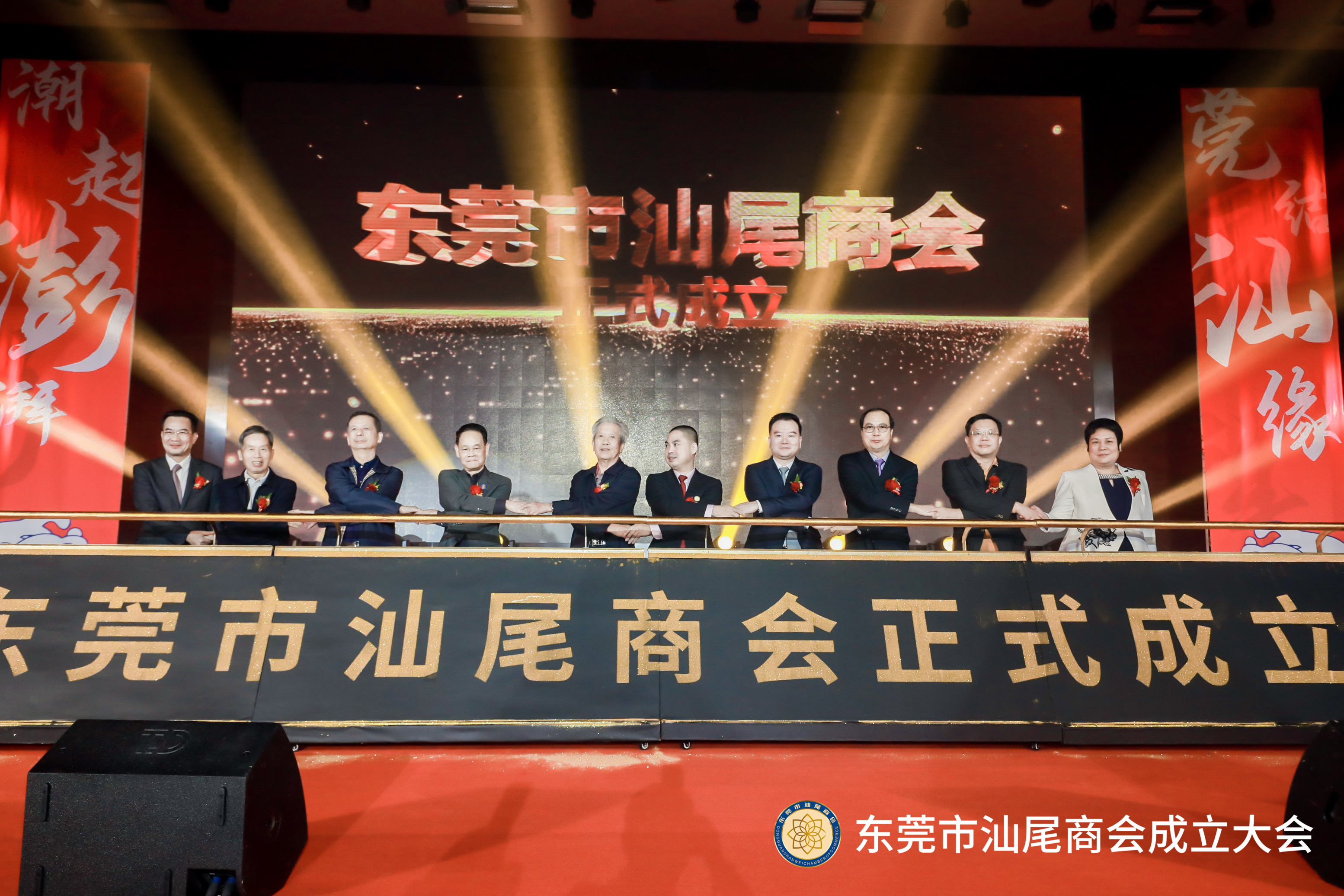 各类活动策划与执行、品牌营销、会议会务、视觉设计、广告工程等