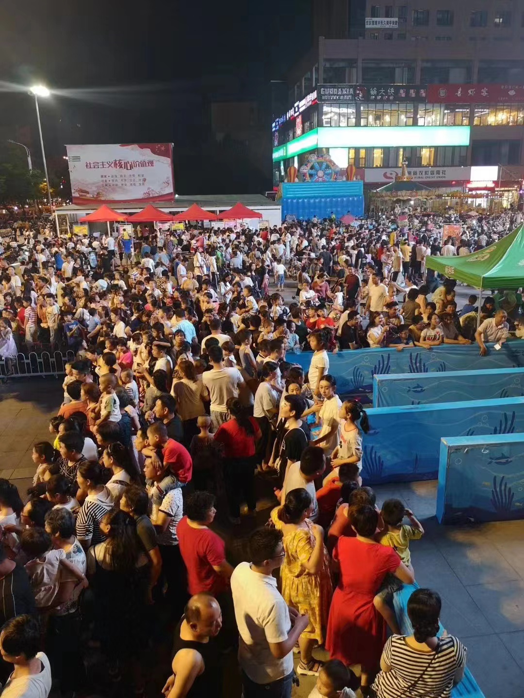 暖场引流海狮表演出租商场活动互动吸引人气