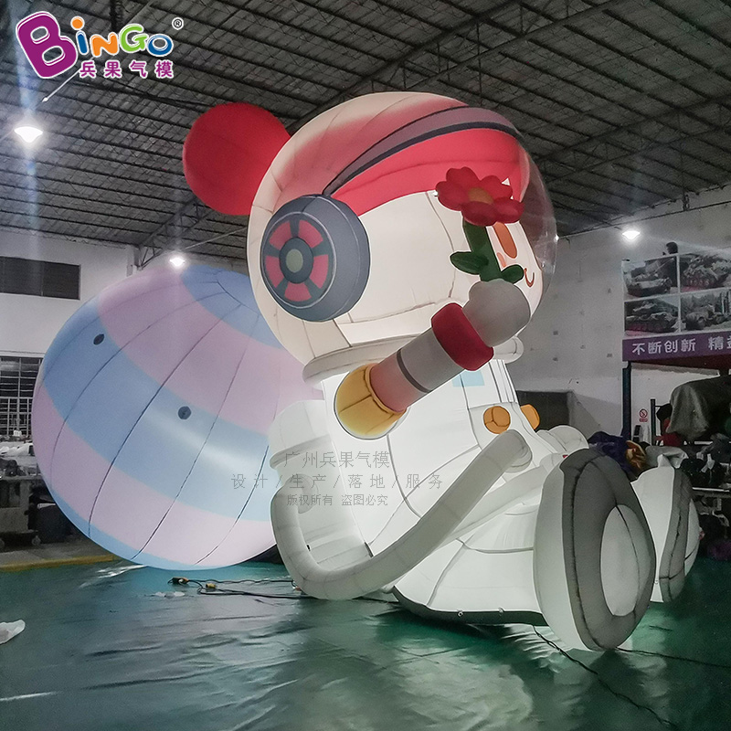 背球小宇航员