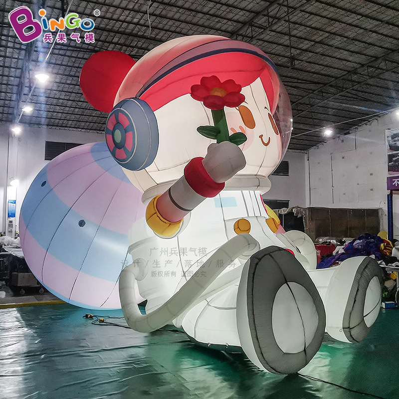 背球小宇航员