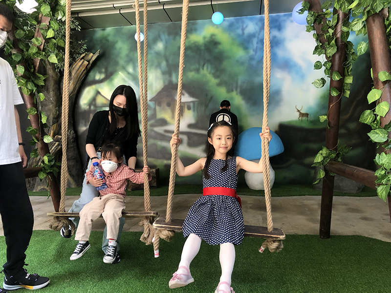 绿色森系美陈怎么做？推荐南京·美利广场“魔法森林”场景美陈