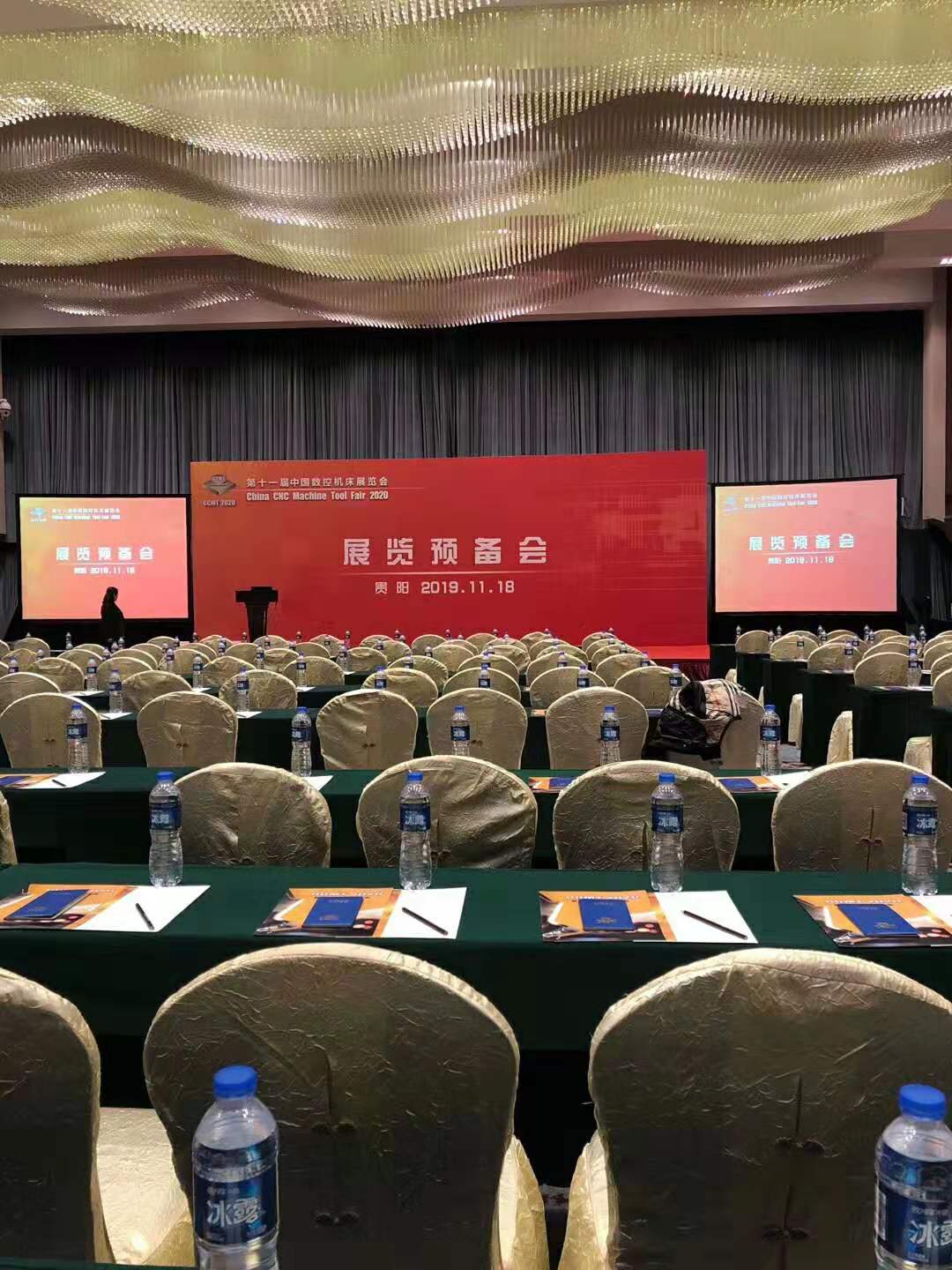 舞台搭建灯光音响桌椅板凳