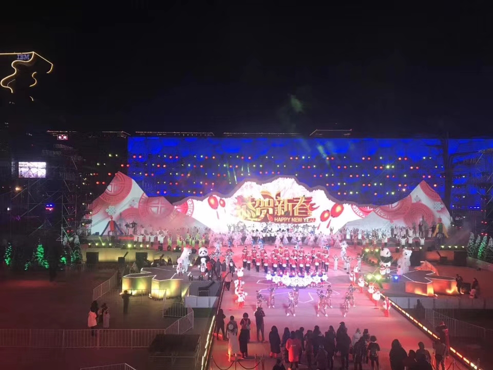 现场布置 LED灯光音响桁架TRUSS架舞台租赁展桌椅子搭建