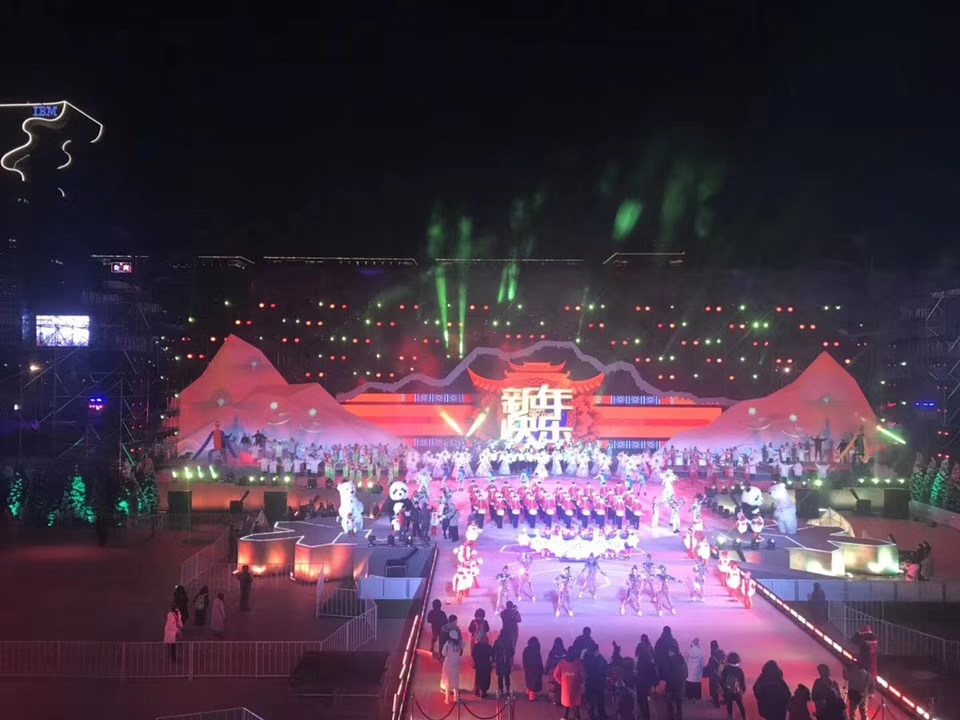 现场布置 LED灯光音响桁架TRUSS架舞台租赁展桌椅子搭建