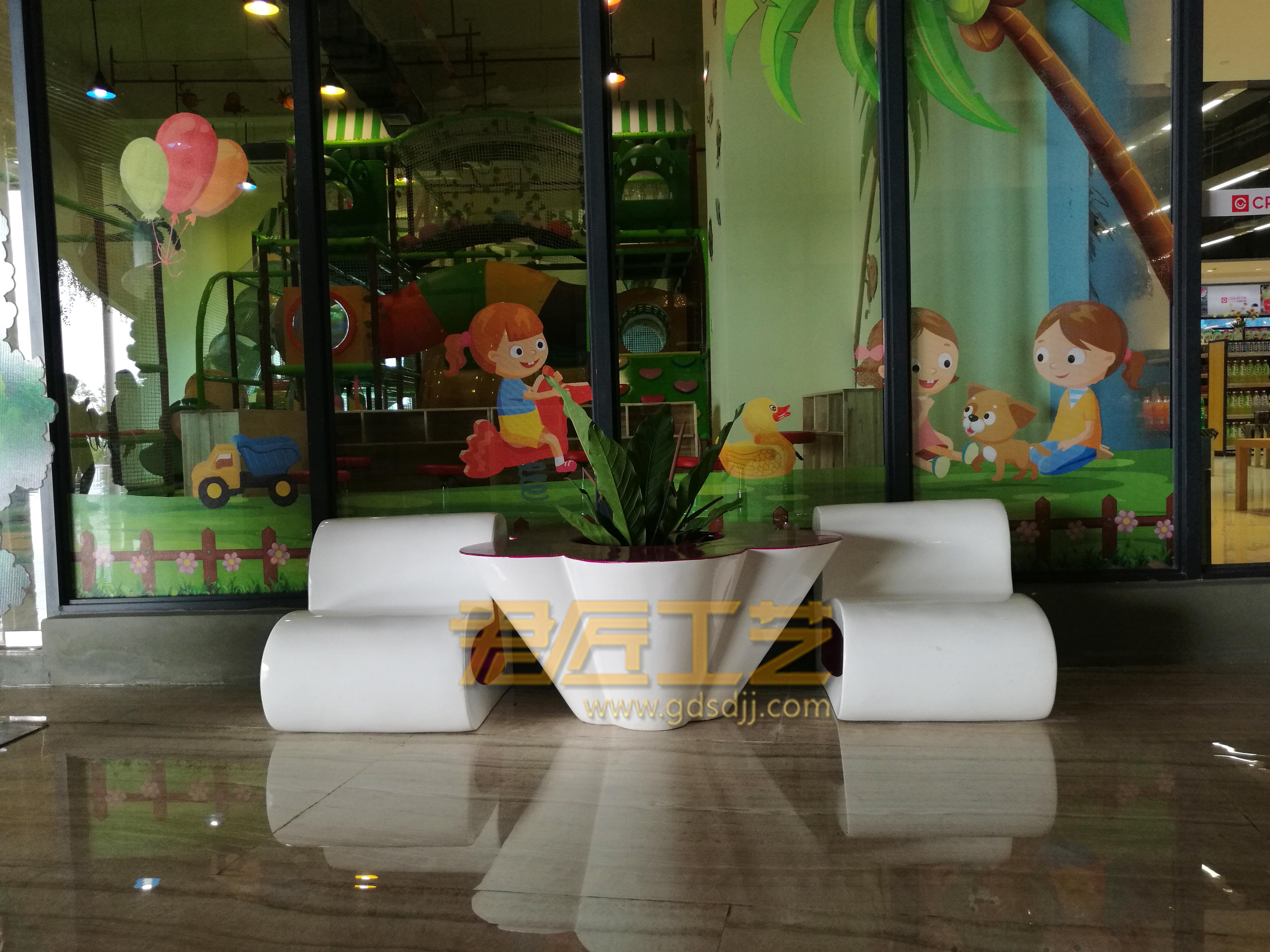 有模具产品，彩绘动物，摆件