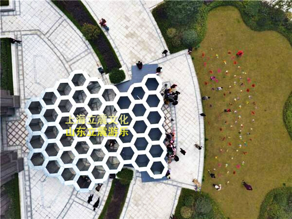 蜂巢迷宫出租蜂窝迷宫租赁大型铁艺迷宫展览道具厂家