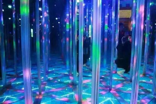 迷宫产品出租 镜子迷宫租赁 蜂巢迷宫出租