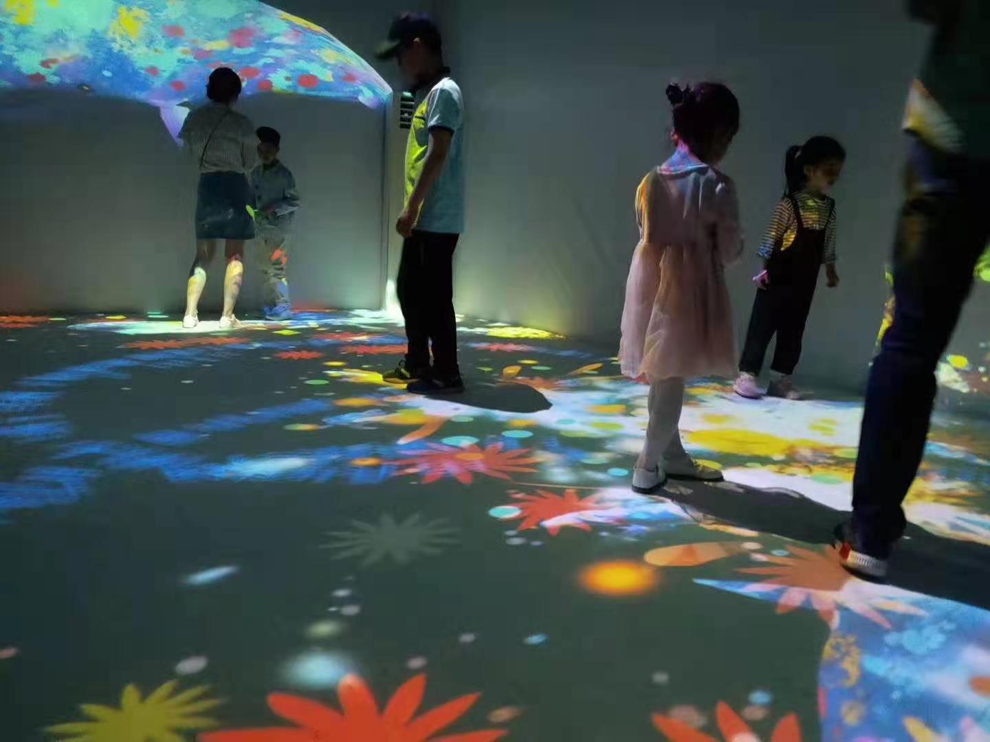 沉浸式互动投影出租全息餐厅互动投影厂家定制