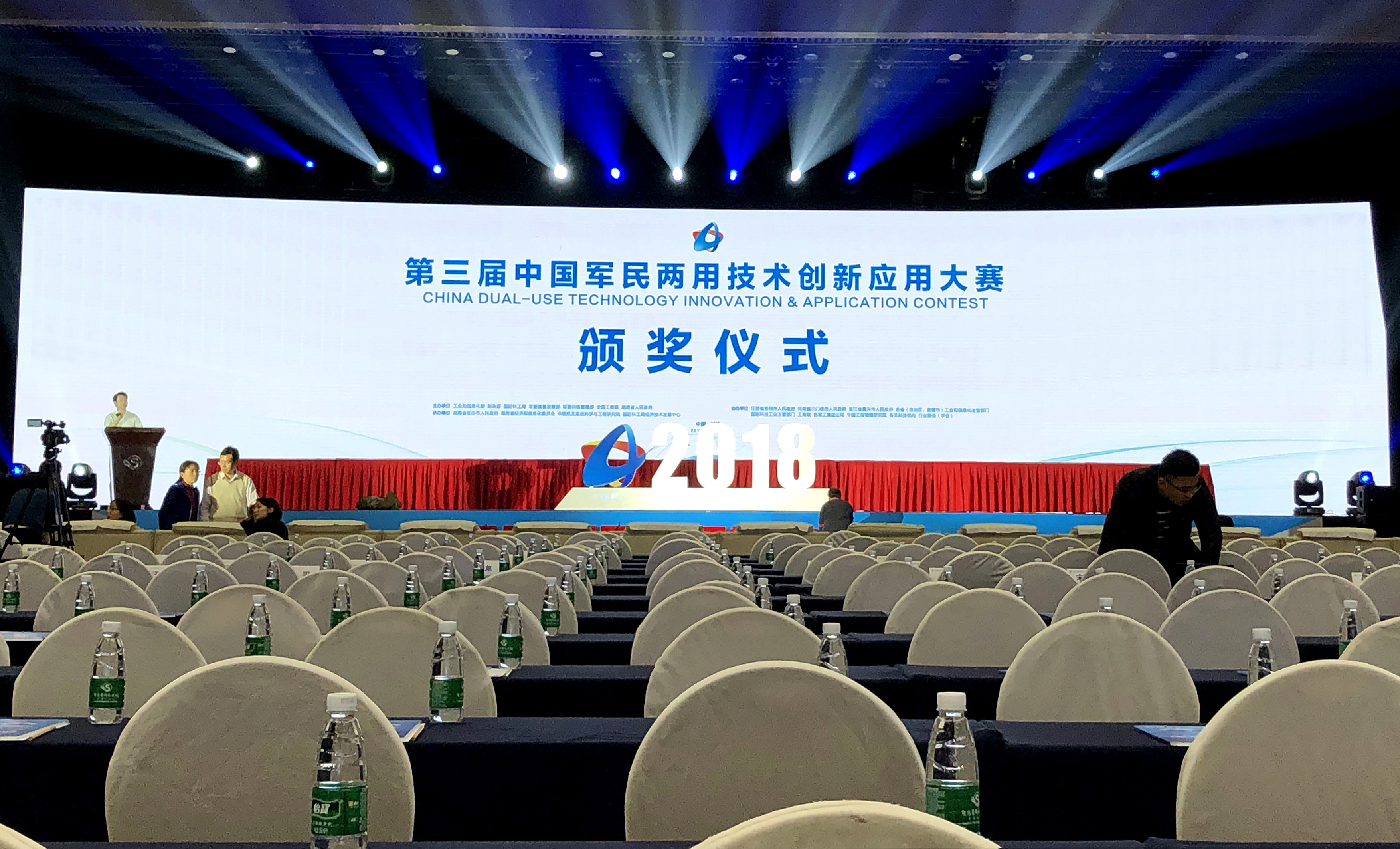 湖南长沙灯光音响屏幕舞台结构 千方仓库 10年经验