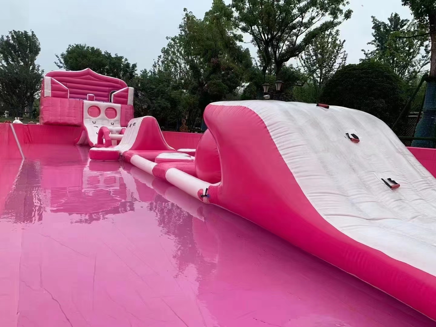 水上闯关 水上冲关