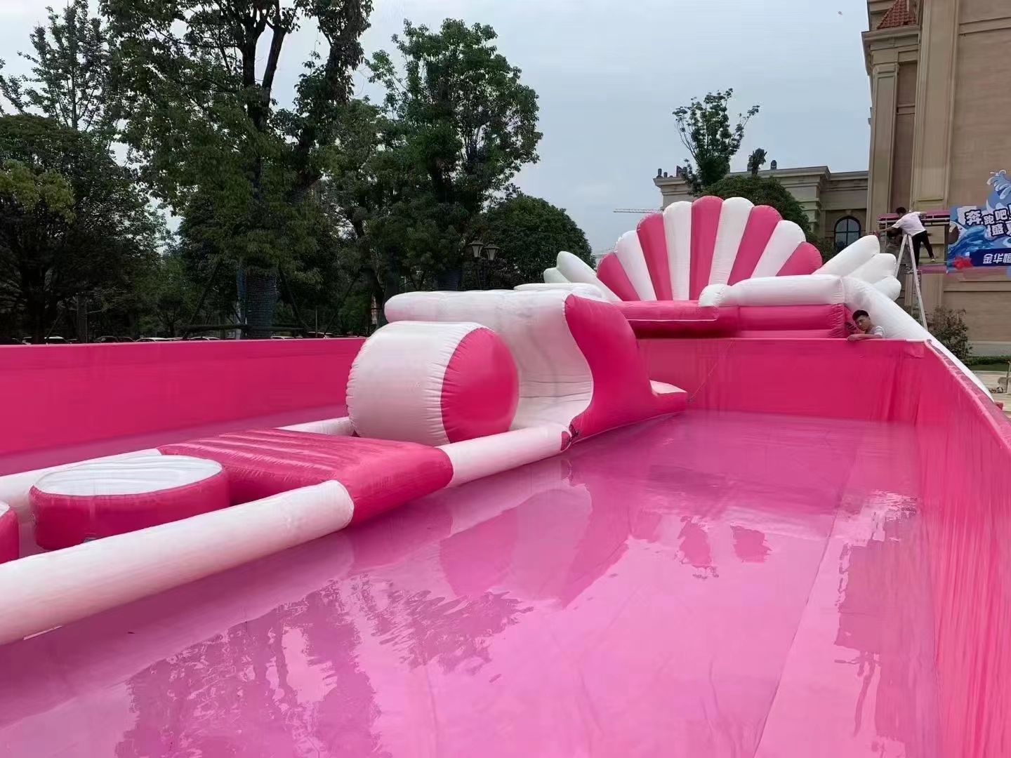 水上闯关 水上冲关