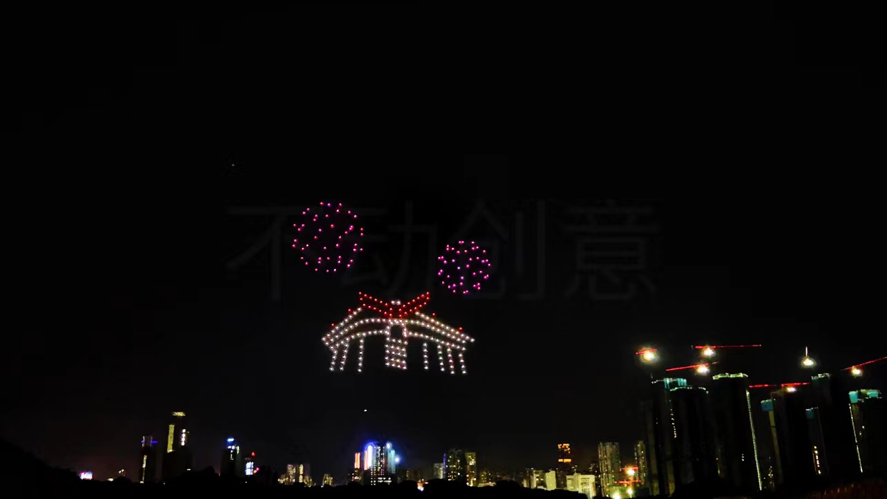 不动创意团队 深圳AC米兰夺冠255台 无人机表演