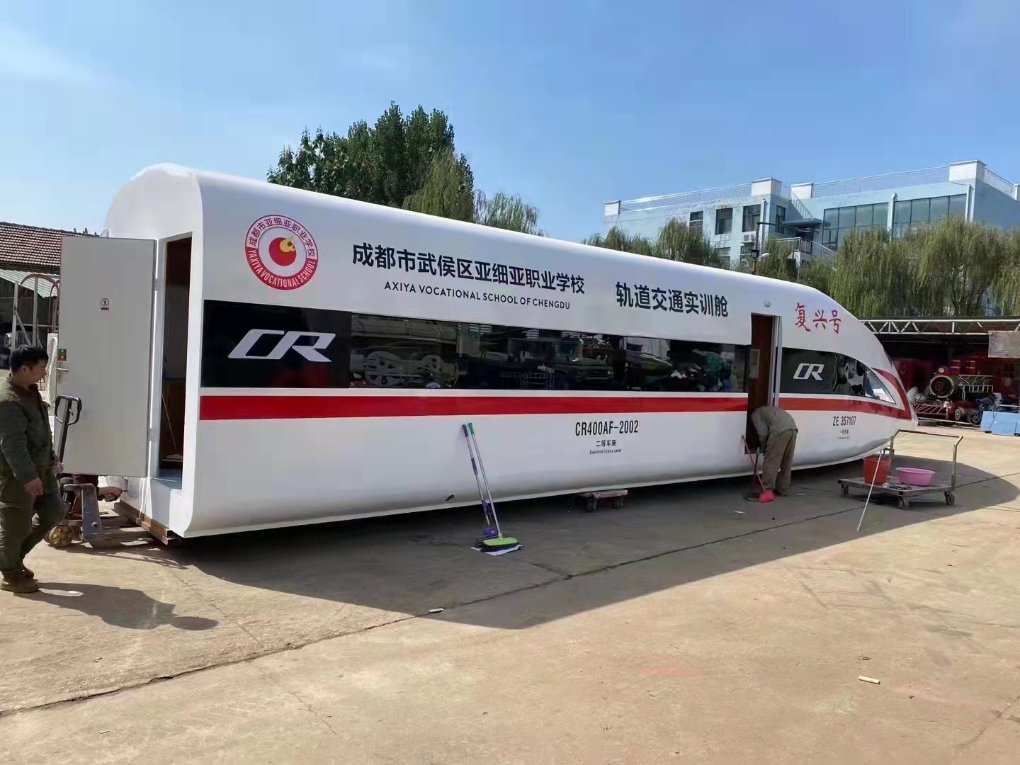 复古火车头 高铁模型制作厂家 上游火车头出租出售